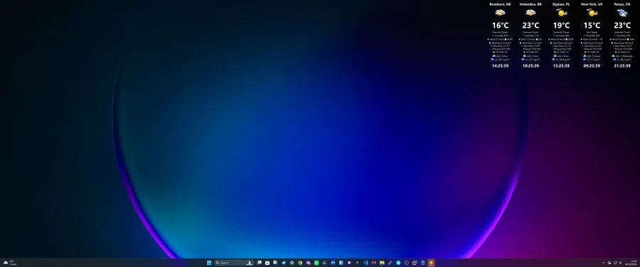WeatherWidget running on Windows 11 in vertical selective sidebar layout